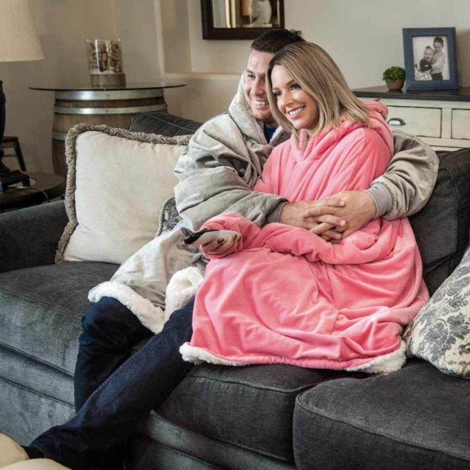 Ultra Soft & Cuddly Wearable Blankets Apparel Ultra Soft & Cuddly Wearable Blankets Apparel